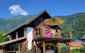 Sachserhof Ferienwohnungen In Sachsenburg