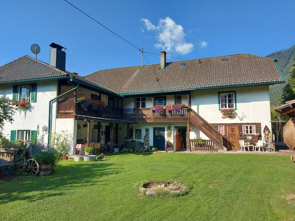 Sachserhof Ferienwohnungen In Sachsenburg Buitenkant foto