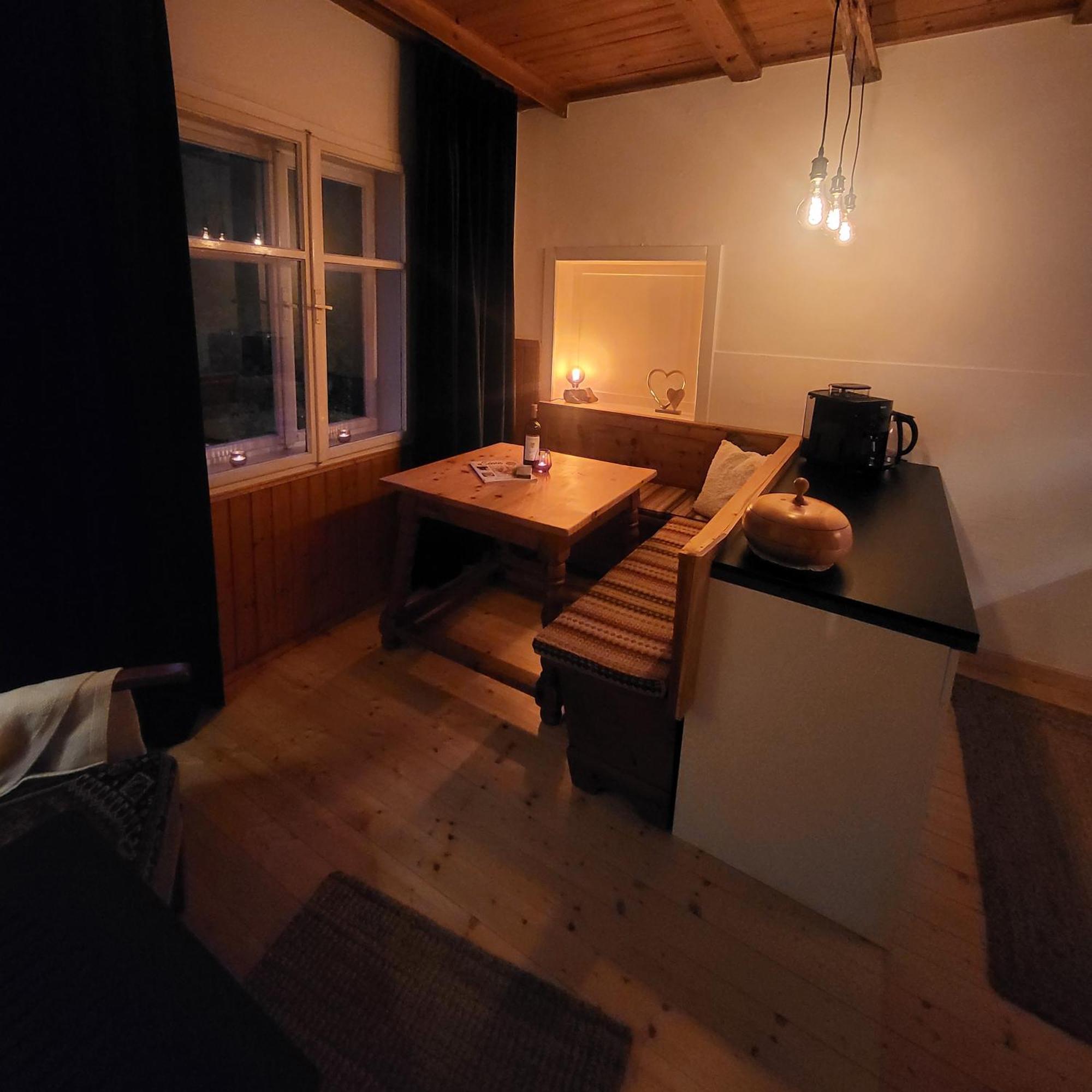 Sachserhof Ferienwohnungen In Sachsenburg Buitenkant foto